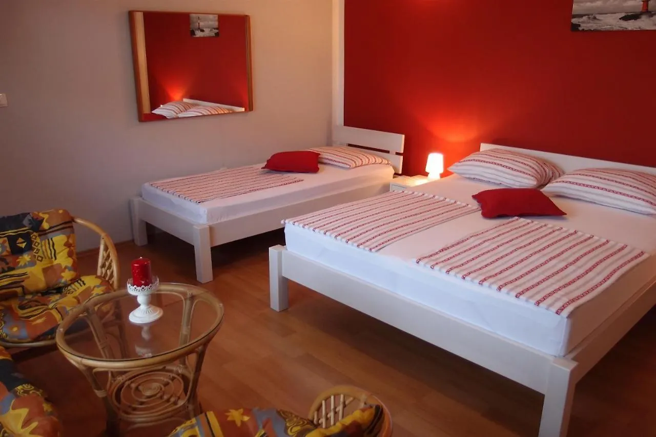 Apartments Mira Trogir